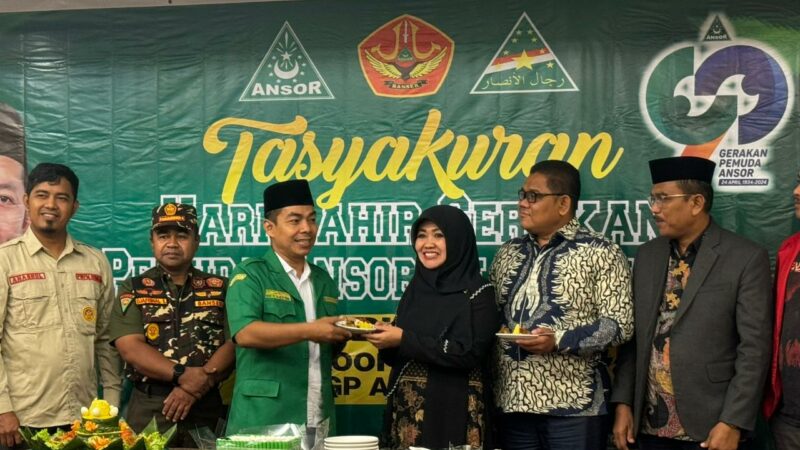 Rektor UIN Imam Bonjol Padang, Martin Kustati menghadiri acara halal bi halal dan tasyakuran Harlah ke-90 GP Ansor di Hotel Pangeran City