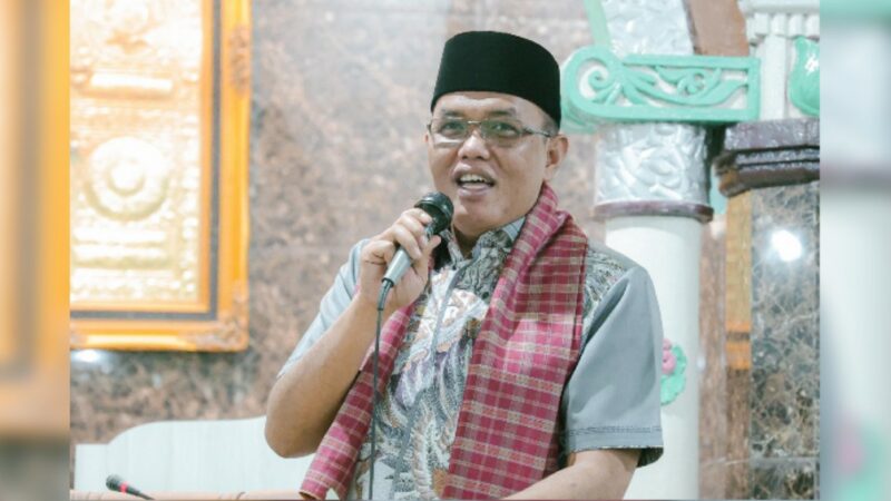 Ketua DPRD Sumbar Supardi mengajak masyarakat untuk menghindari berbagai jenis sogokan dalam pemilihan calon kepala daerah. Menurutnya Kota