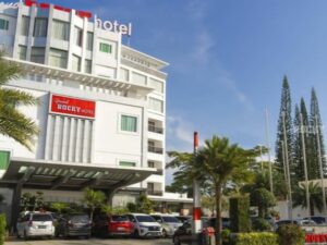 Selama libur Lebaran 2024, tingkat hunian hotel dan penginapan di Kota Bukittinggi, Sumatra Barat (Sumbar), mengalami kenaikan 100 persen