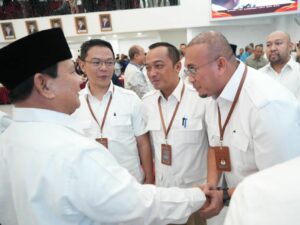 Anggota Dewan Pembina DPP Partai Gerindra,Andre Rosiade mengucapkan selamat kepada Presiden Prabowo Subianto dan Wakil Presiden Gibran