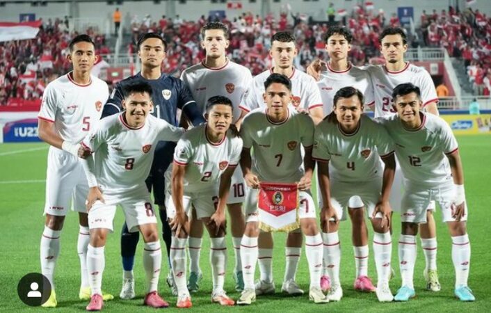 Timnas Indonesia akan menghadapi Uzbekistan pada semifinal Piala Asia U-23 2024 pada Senin (29/4/2024) pukul 21.00 WIB. Pertandingan kedua,