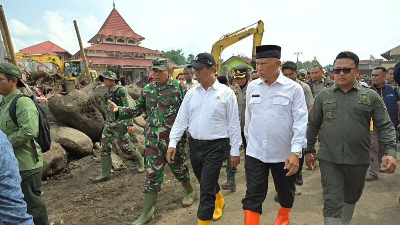 Mentan Siapkan Rp10 Miliar untuk Rehab Lahan Rusak Akibat Bencana di Sumbar
