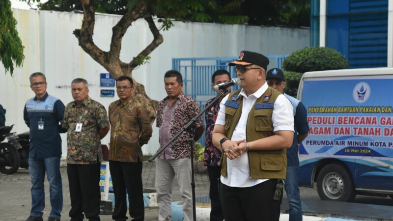 Plh Wako Padang Apresiasi Perumda AM Kirim Bantuan untuk Korban Banjir Bandang