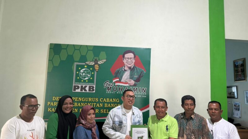 Welly Bernando Daftar Calon Bupati Pesisir Selatan ke PKB