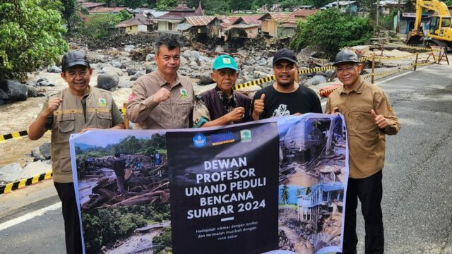 Tim Tanggap Bencana UNAND Laporkan Masyarakat Terdampak Galodo Masih Butuh Alat Pembersih dan Penyedot Air