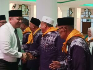 Lepas CJH Kloter 8, Pj Wako Andree Algamar Titip Doakan Kota Padang