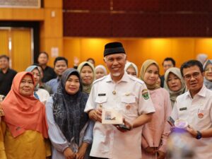 Gubernur Mahyeldi Dorong Kreatifitas dan Inovasi Pengusaha Muda Sumbar