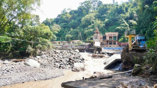 Sejumlah daerah di Sumatra Barat (Sumbar) diterjang banjir bandang pada Satu (11/5/2024) lalu. Salah satunya melanda Kota Padang Panjang.