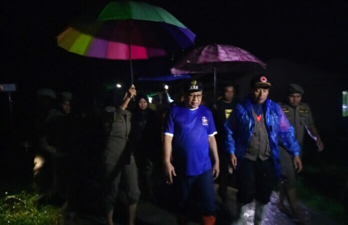 Intensitas hujan yang cukup tinggi terjadi tak terkecuali di Kota Payakumbuh yang menyebabkan terjadi longsor dan banjir