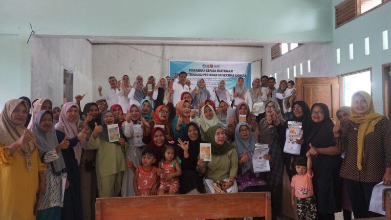 Fateta Unand Bantu Masyarakat Tanjung Sani Lawan Stunting dengan Inovasi Pengolahan Ikan