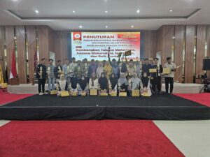 PKM Universitas Islam Negeri (UIN) Imam Bonjol Padang tahun 2024 resmi ditutup pada Rabu, (8/5/2024) di Gedung J Kampus III Sungai Bangek.