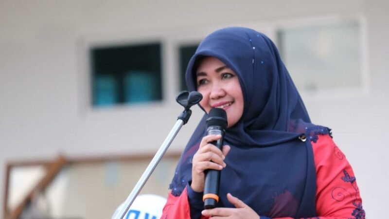 Rektor UIN Imam Bonjol Padang, Martin Kustati akan menindak tegas oknum dosen yang diduga melakukan pelecehan seksua terhadap mahasiswi