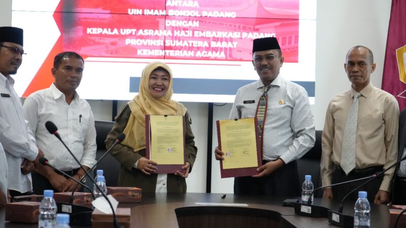 Universitas Islam Negeri (UIN) Imam Bonjol Padang menjalin kerja sama dengan UPT Asrama Haji Embarkasi Padang. Penandatanganan MoU