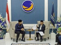 Seriusi Maju Sebagai Cagub Sumbar, Rektor UNP Ganefri Mendaftar ke Nasdem