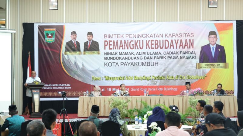 Ketua DPRD Sumbar Supardi mengajak masyarakat adat yang terdiri dari ninik mamak, bundo kanduang alim ulama hingga cadiak panda,