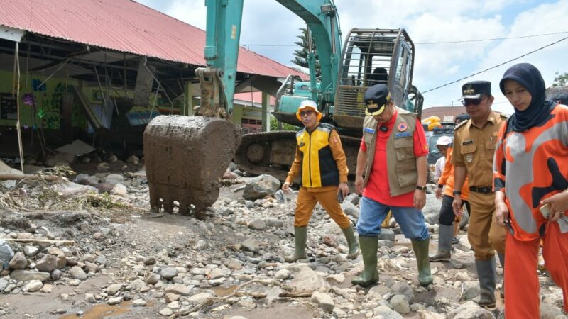 Sejumlah bangunan di Kabupaten Agam terdampak banjir bandang yang melanda daerah tersebut pada Sabtu (11/5/2024) malam. Salah satunya adalah SDN 03 Koto Tuo, Kecamatan IV Koto.