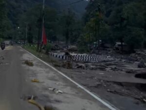 Banjir Bandang dari Sungai Berhulu Gunung Marapi Hantam Tanah Datar, Disebut Ada Sejumlah Korban