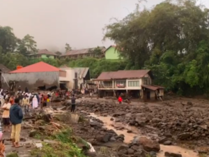 Gubernur Sumbar Tugaskan RSAM Bukittinggi Terima Semua Korban Bencana