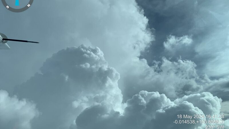 3 Ton NaCl Disebar di Langit Kota Padang pada TMC Hari Keempat