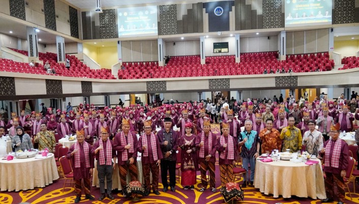 Rektor PTN se Indonesia Kumpul di Padang, Bahas Persatuan dan Pangan Nasional
