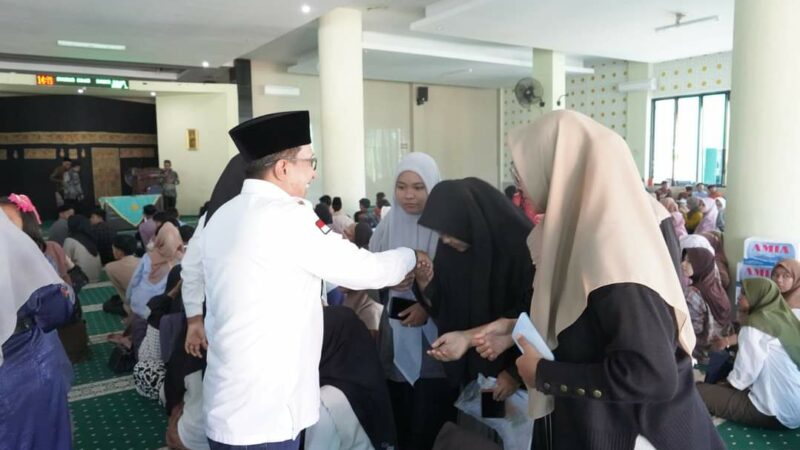 Baznas Tanah Datar Salurkan Bantuan Biaya Pendidikan untuk 258 Calon Mahasiswa