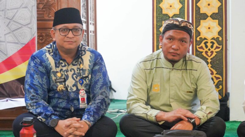 Jelang Idul Adha, Pemko Padang Datangkan Ustadz Salim A Fillah