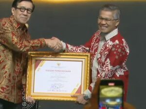 UNAND Terima Penghargaan Kemenkum HAM, Perguruan Tinggi dengan Kekayaan Intelektual Terbanyak 2023