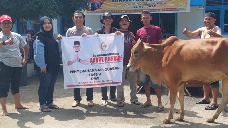 PWI Sumbar Terima Sapi Kurban dari Andre Rosiade