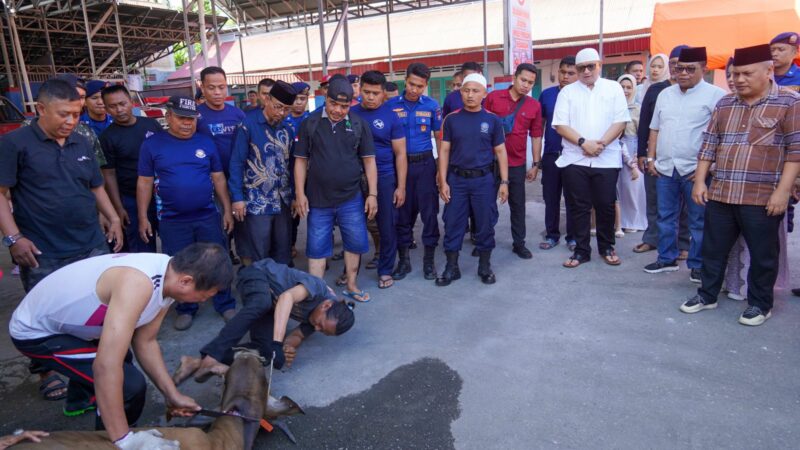 Pj Wako Padang Hadiri Tradisi Berkurban di Dinas Pemadam Kebakaran