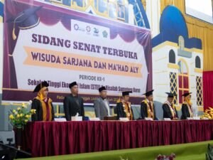 Luluskan 22 Wisudawan, STEI Ar Risalah Sumbar Gelar Wisuda Perdana