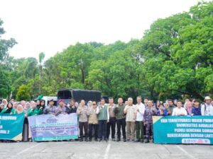 Wagub Audy Lepas Mahasiswa KKN MBKM Kebencanaan UNAND