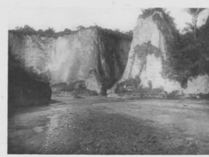 Menengok Geomorfologi Ngarai Sianok