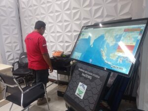 BPBD melakukan uji coba aktivasi terhadap 18 sirene peringatan dini tsunami yang terdapat di beberapa titik Kota Padang pada Rabu