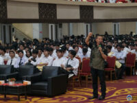 Universitas Negeri Padang (UNP) akan mengirim sebanyak 6.006 mahasiwa ke 12 kabupatan/kota di Sumbar untuk mengikuti Kuliah Kerja Nyata (KKN)