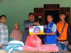 Bantuan Mengalir untuk Penyintas Longsor Lambung Bukit Pauh