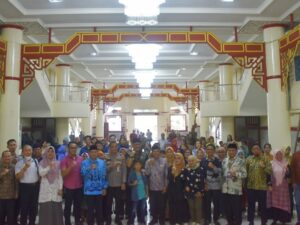 Pj Wali Kota Padang, Andree Algamar mengatakan bahwa Kelurahan Kampung Pondok dipersiapkan menjadi Perkampungan Moderasi Beragama di Padang