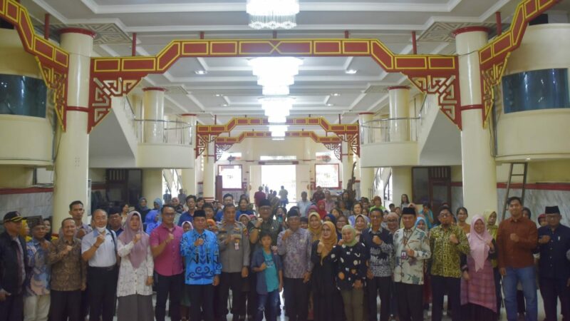 Pj Wali Kota Padang, Andree Algamar mengatakan bahwa Kelurahan Kampung Pondok dipersiapkan menjadi Perkampungan Moderasi Beragama di Padang