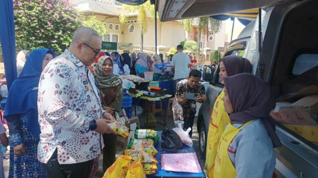 Pemko Padang Gencarkan Pasar Murah Tekan Inflasi