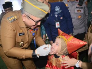 Pj Wako Ajak Semua Pihak Sukseskan PIN Polio di Padang