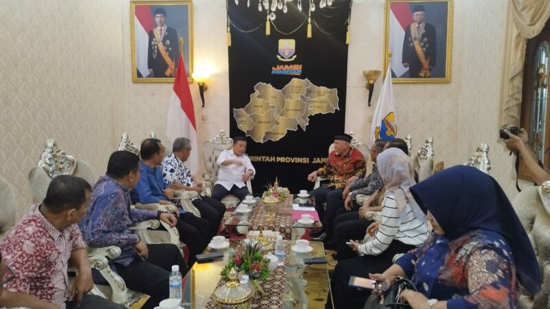 Penggunaan Produk Semen, Gubernur Sumbar Jembatani Pertemuan Dirut Semen Padang dengan Gubernur Jambi