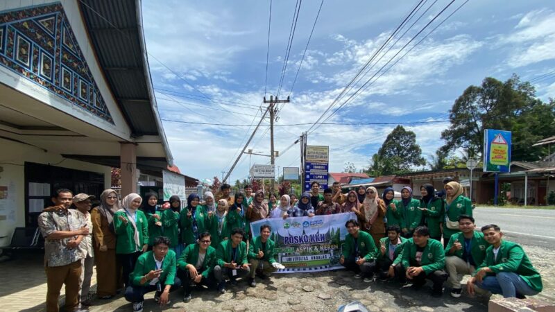 Serah Terima Mahasiswa KKN Unand: Sinergi Baru di Kenagarian Punggung Kasiak Lubuk Alung