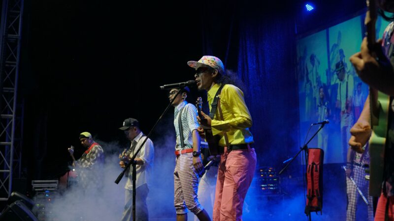 Orkes Taman Bunga Meriahkan Malam Puncak Galanggang Arang Kayutanam 2024