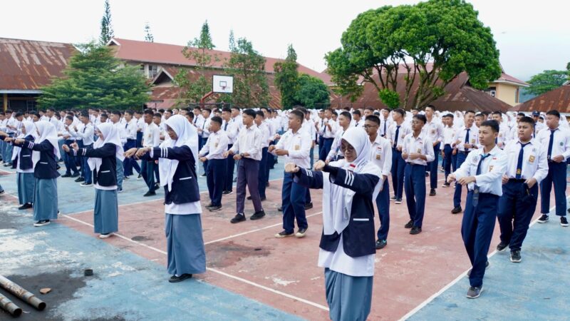 Diakomodir Disdikprov, Siswa yang Tak Tertampung Kini Bisa Bersekolah di SMA Negeri