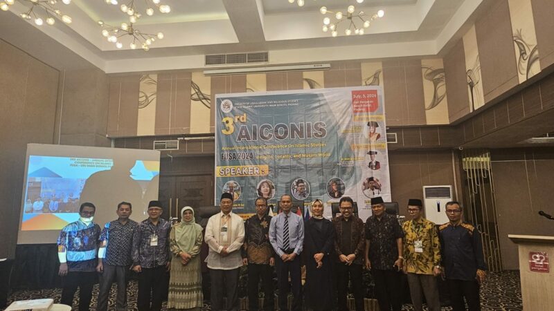 Fakultas Ushuluddin dan Studi Agama (FUSA) mengadakan Konferensi Internasional yang bertempat di Pangeran Beach Hotel, Padang pada Rabu