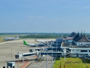 BPS mencatat jumlah penumpang angkutan udara yang berangkat dan yang datang di Bandara Internasional Minangkabau (BIM) pada November 2025