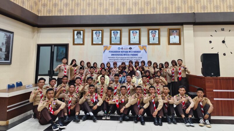Tim Pengabdian UNP Beri Pelatihan Psychological First Aid Kepada Anggota Pramuka Peduli Payakumbuh