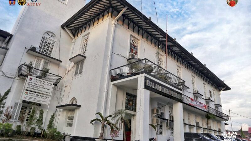 Pemko Padang menggelar beragam kegiatan pada Agustus 2024. Banyaknya event yang digelar karena bertepatan dengan HJK Padang ke-355.