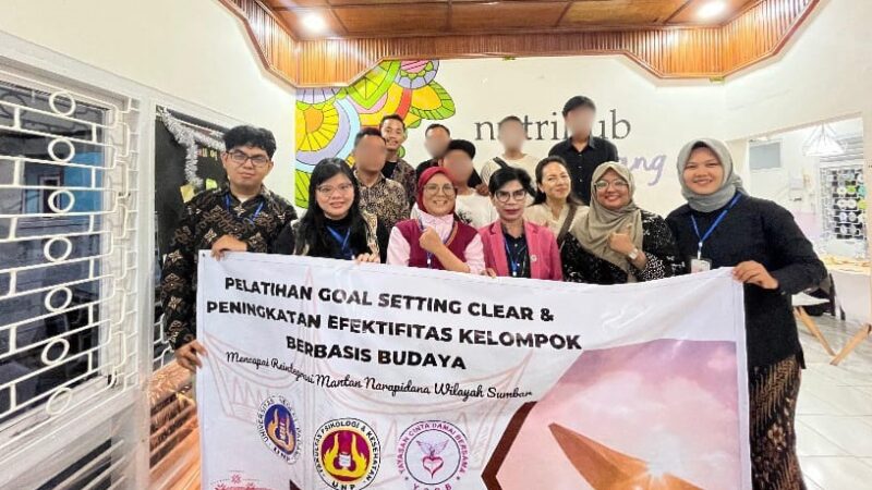 Dosen UNP Beri Pelatihan Goal Setting dengan Kearifan Lokal bagi Mantan Narapidana