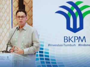 Jokowi Lantik Alumni Peternakan UNAND Jadi Wamen Investasi