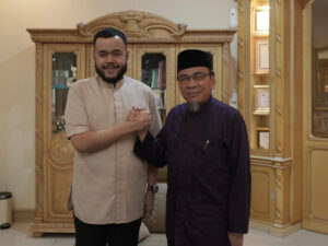 Pinang Maigus Nasir Jadi Bakal Calon Wakil Wali Kota Padang, Fadly Amran: Tokoh Agama yang Disegani